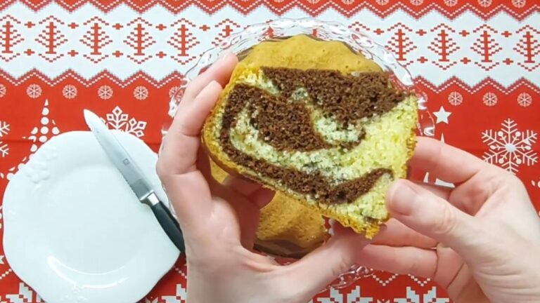 Mramorni kuglof: recept, mere i pečenje korak po korak