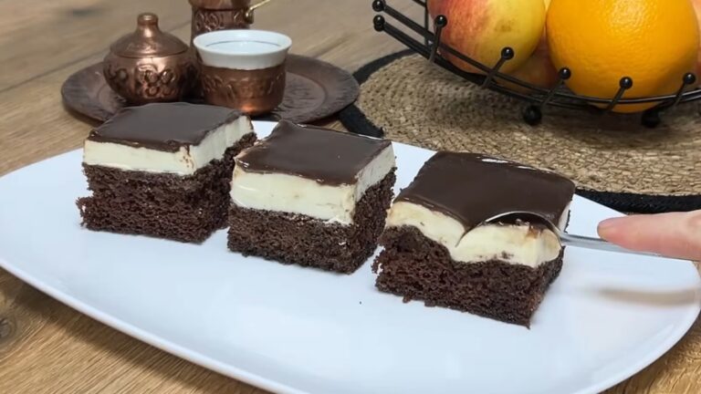 Ledene kocke sa čokoladom i šlagom – hladan kremasti kolač